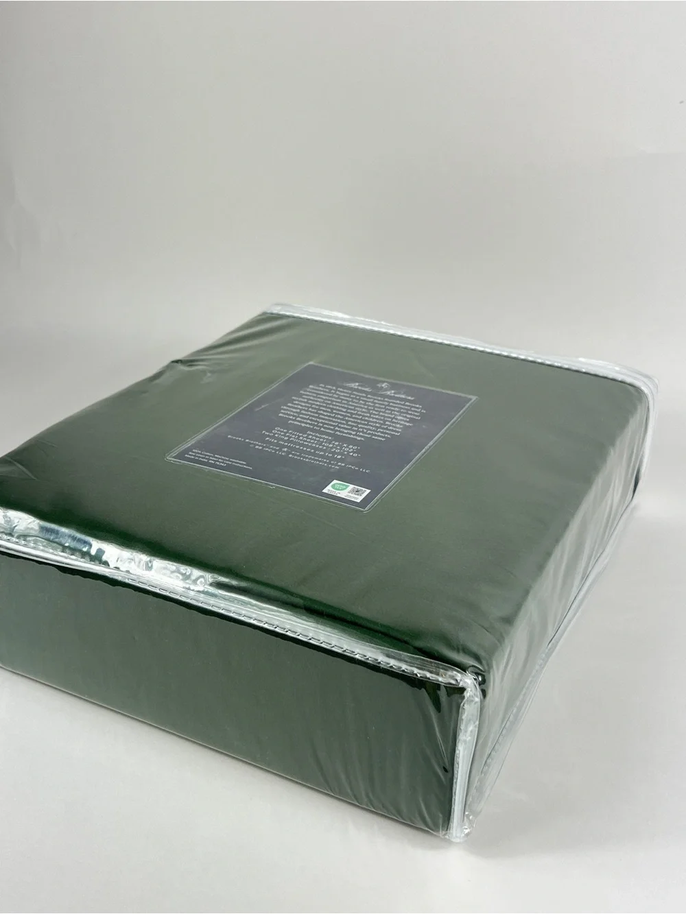 Brooks Brothers King Sheet Set in Forest Green